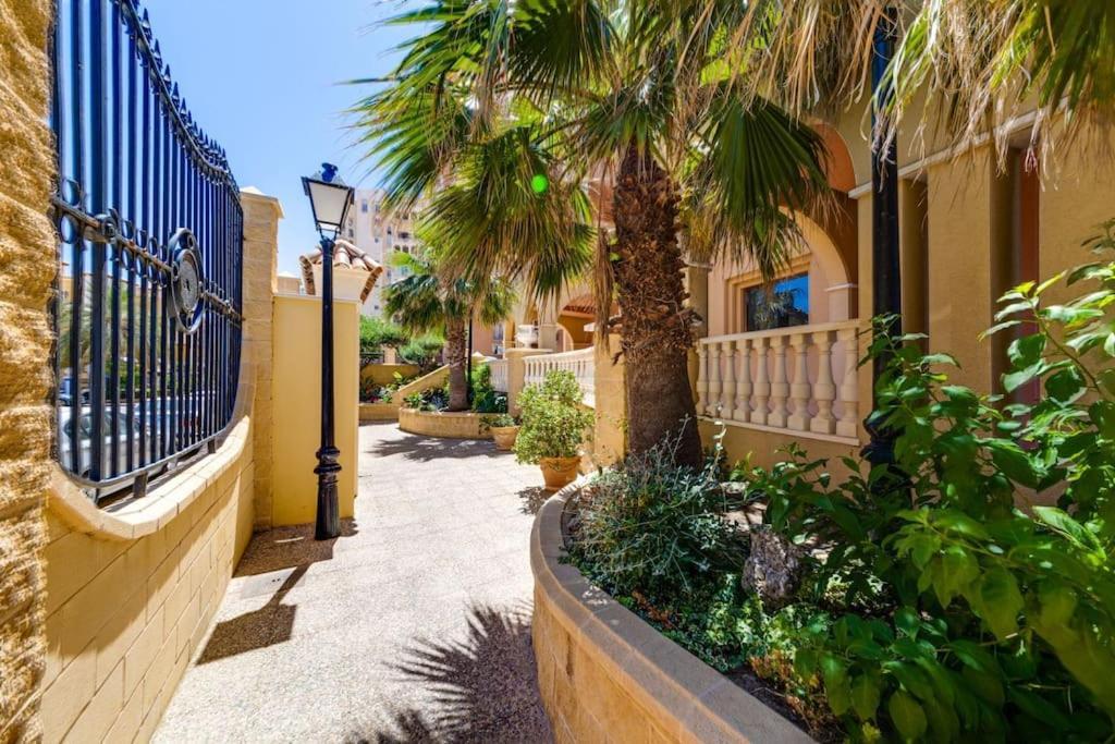 Apartament Star Torrevieja Zewnętrze zdjęcie